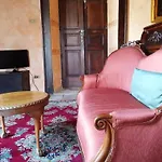 Old Garden Bed & Breakfast Cosenza