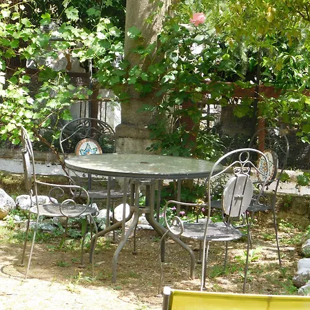 Bed and breakfast Old Garden 3*