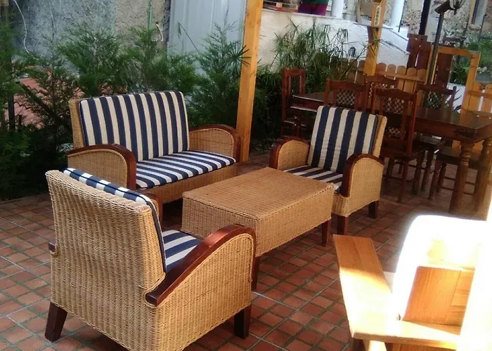 住宿加早餐酒店 Old Garden 3*