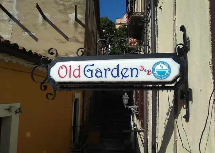 住宿加早餐酒店 Old Garden 科森扎