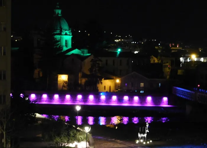 Old Garden 住宿加早餐酒店 科森扎