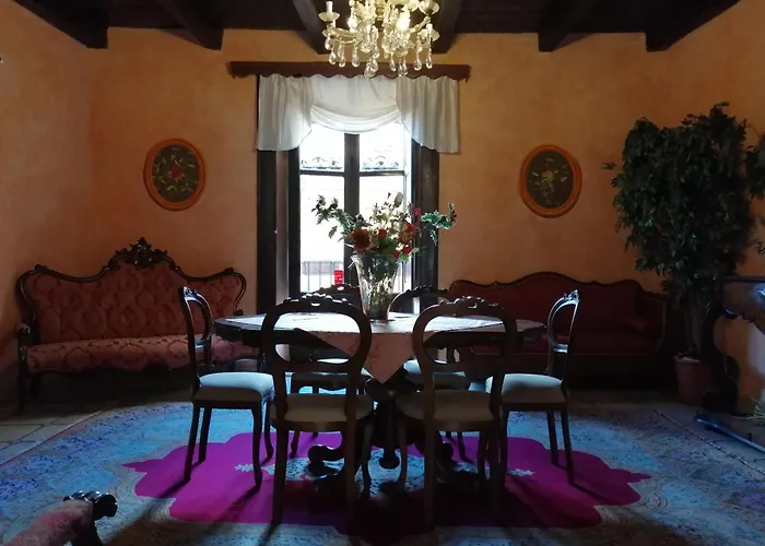 住宿加早餐酒店 Old Garden 科森扎