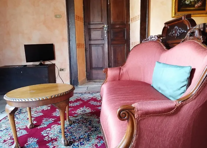 Old Garden 住宿加早餐酒店 科森扎