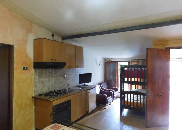 Old Garden 住宿加早餐酒店 科森扎